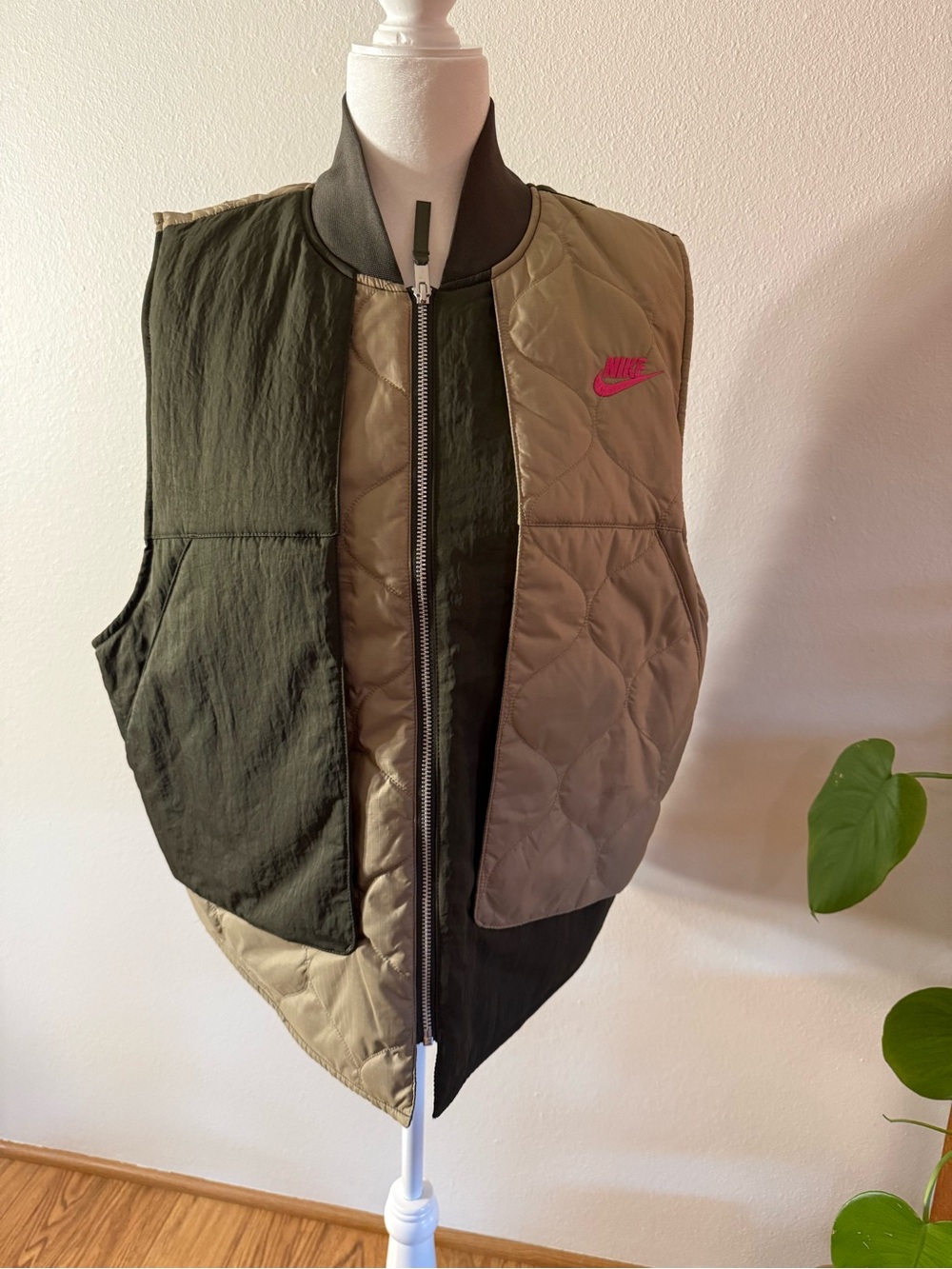 Nike Two-Tone Olive & Khaki Quilted Reversible Vest with Pink Swoosh